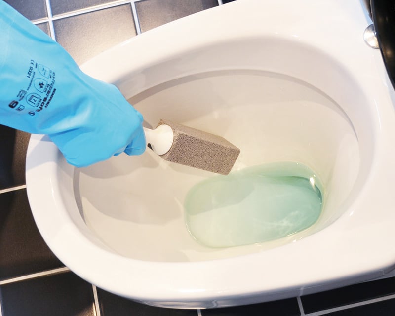 Wc cleaning block - 1