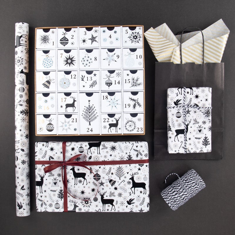 Gavepapir Silver dots - 2
