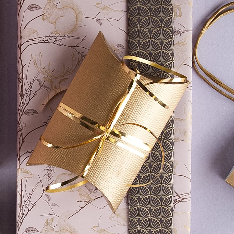 Gaveæske elipse hørpræget guld - 1