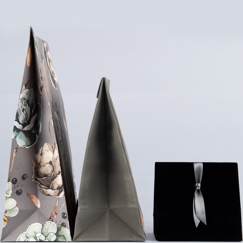 Gavepose velour sort - 2