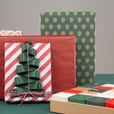 Gavepapir Mørkerød